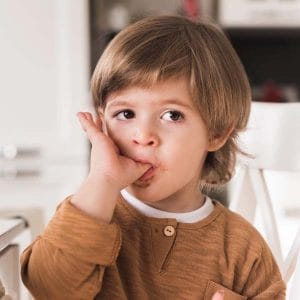 Çocuklarda Parmak Emme